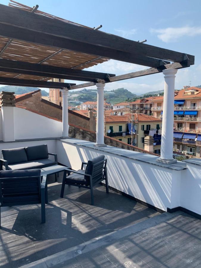 Casa Del Poeta Apartment Riva Ligure Exterior foto