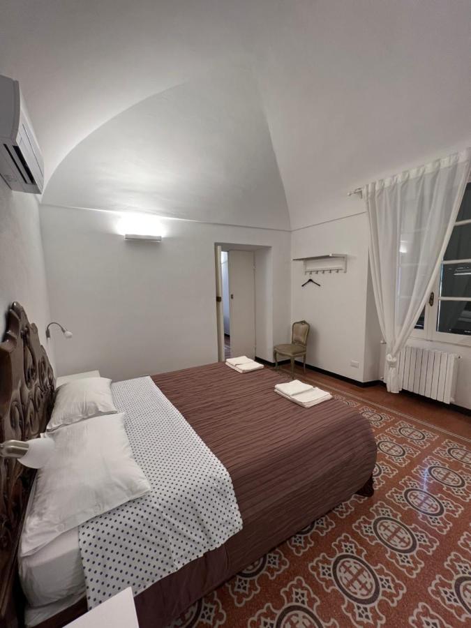 Casa Del Poeta Apartment Riva Ligure Exterior foto